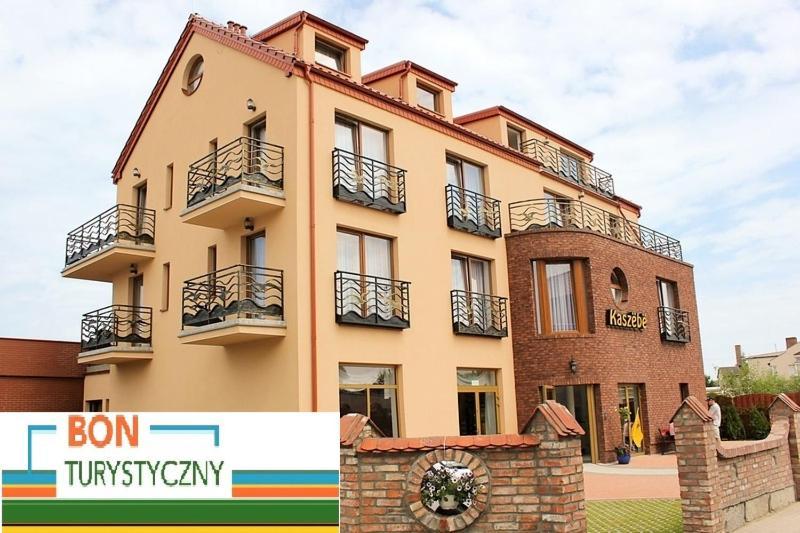 ウェバ Gosciniec Kaszebe Bed & Breakfast エクステリア 写真