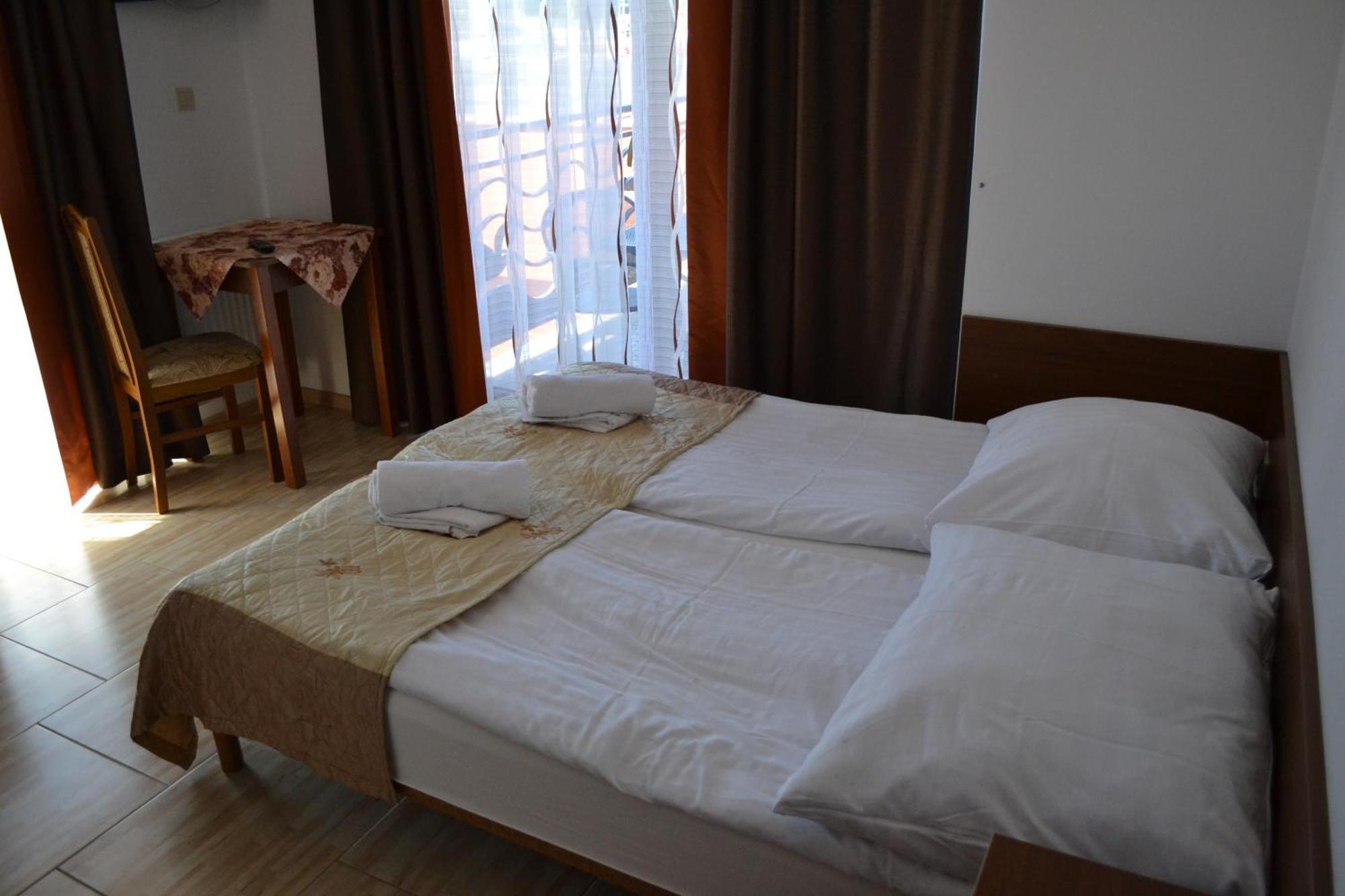 ウェバ Gosciniec Kaszebe Bed & Breakfast エクステリア 写真