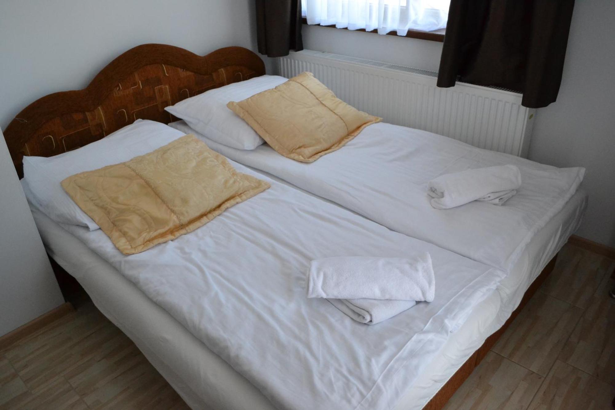 ウェバ Gosciniec Kaszebe Bed & Breakfast エクステリア 写真