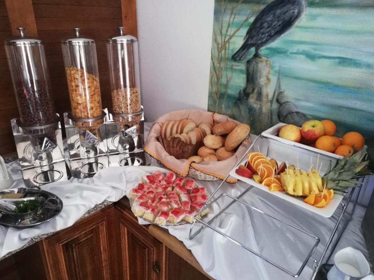 ウェバ Gosciniec Kaszebe Bed & Breakfast エクステリア 写真